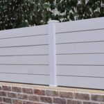 Valla PVC blanca antigona